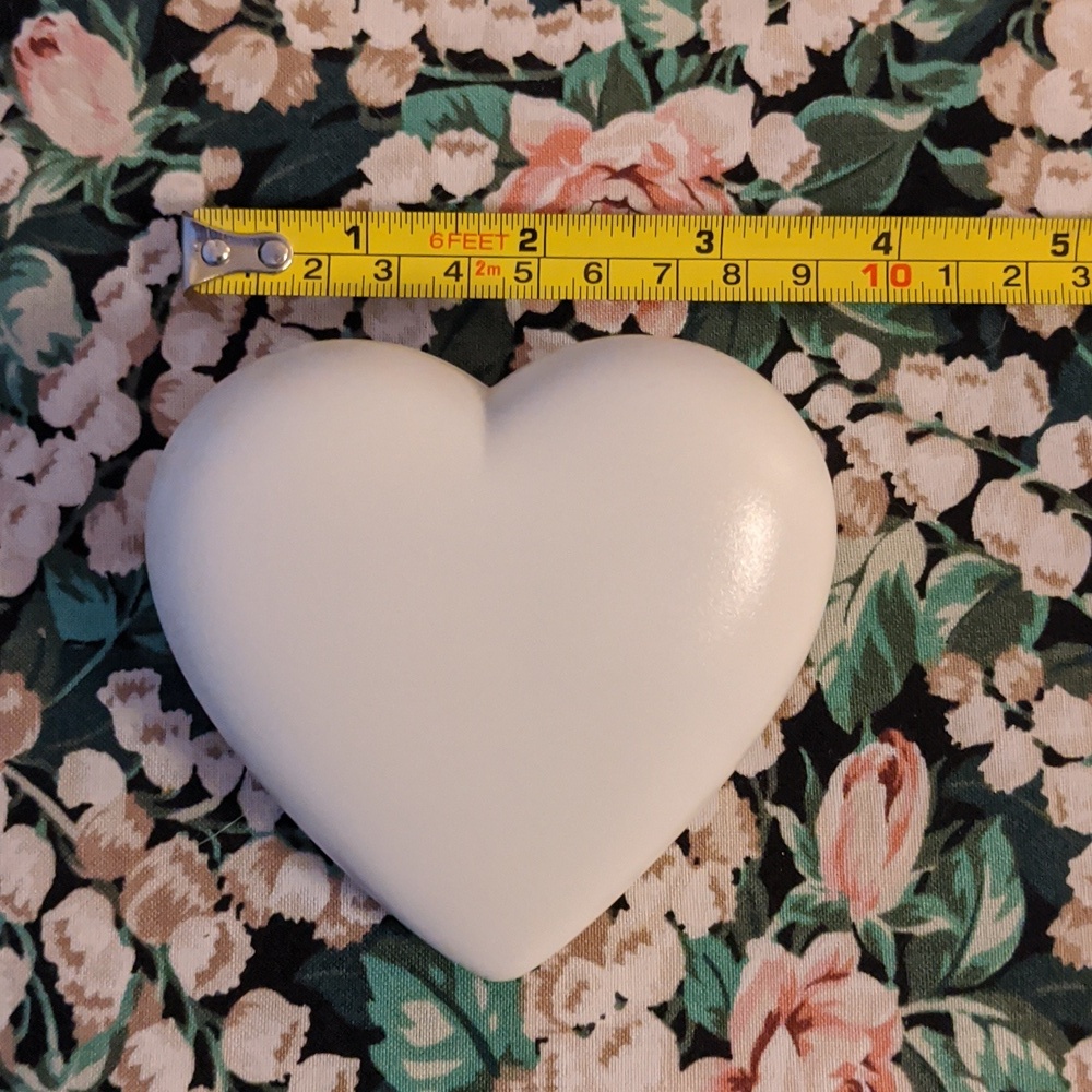 Heart Massage White Pressure Points Vintage 2004